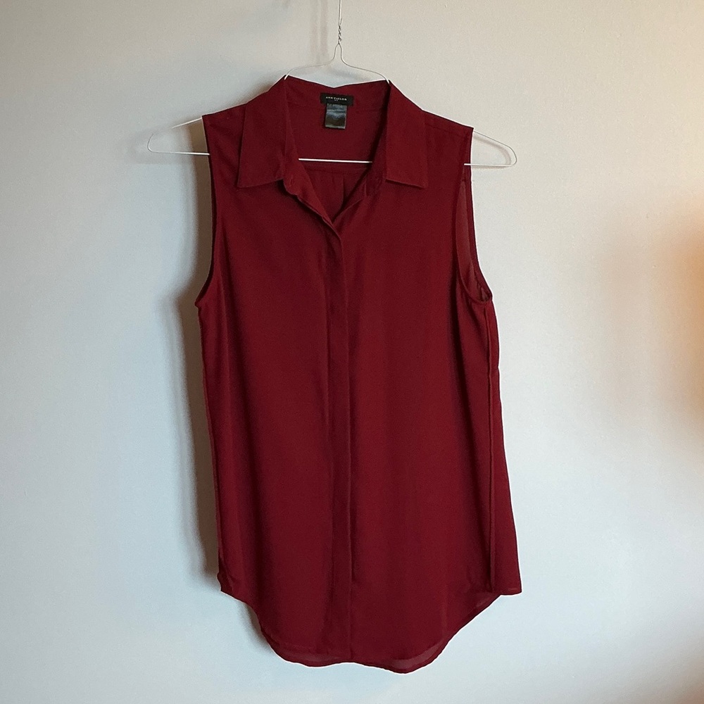 Ann Taylor Long Button Up Sleeveless Blouse in Rust, Size Small